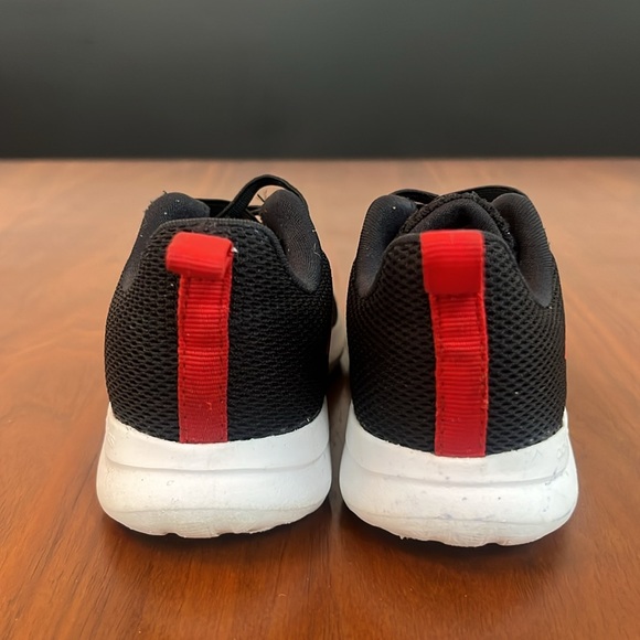 Adidas Lite Racer Boys Size 6, Black and Red, Running Shoes Sneakers - Picture 3 of 9